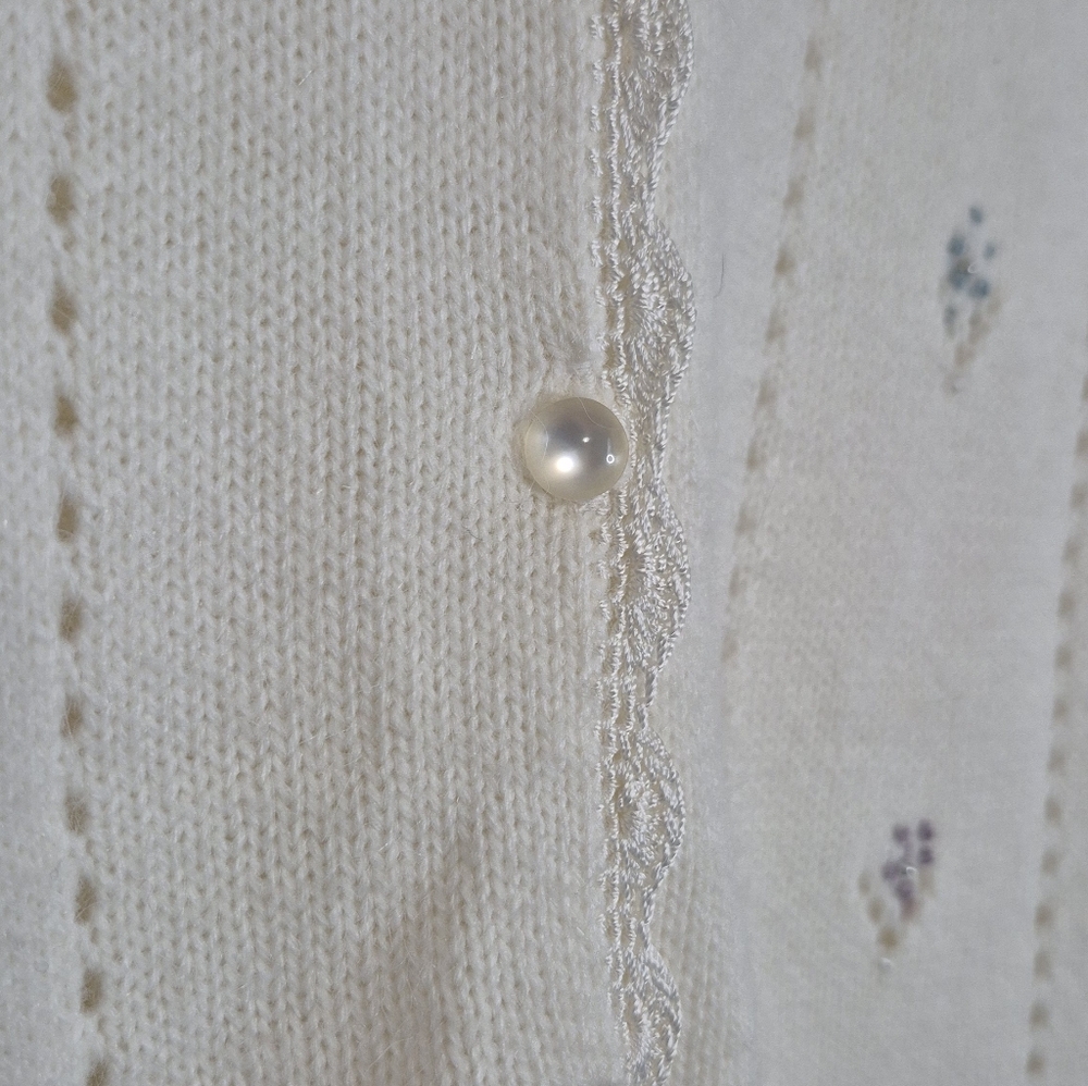 Koret Cream Embroidered Floral Knit Sweater Vest Size XL - Picture 11 of 13